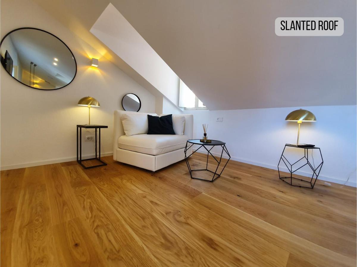 The Suites At Central Split Bagian luar foto