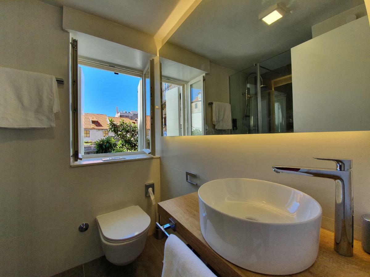 The Suites At Central Split Bagian luar foto